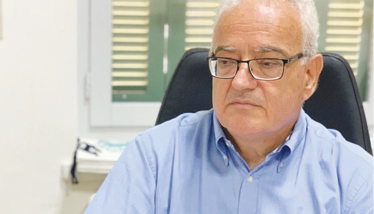 λαμπρος βαμβακας