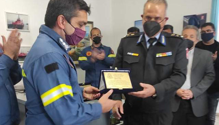 ΠΡΩΤΕΣ ΒΟΗΘΕΙΕΣ: Πυροσβέστης έσωσε συνάδελφό του