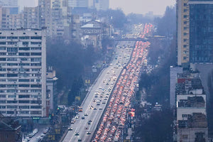 Τεράστιο μποτιλιάρισμα προκλήθηκε στο Κίεβο