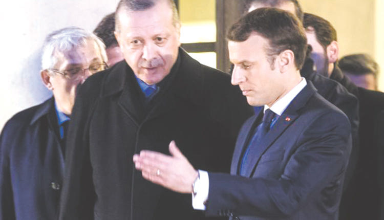 ΕΡΝΤΟΓΑΝ ΜΑΚΡΟΝ