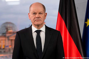 Εξοπλιστικό πρόγραμμα - μαμούθ ύψους 100 δισ. ευρώ προανήγγειλε ο Όλαφ Σολτς για τη Γερμανία