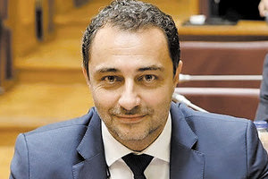 Ο Μ. Σενετάκης