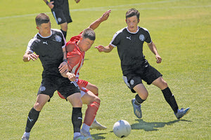 Η  Κ19 του ΟΦΗ με τον Ολυμπιακό