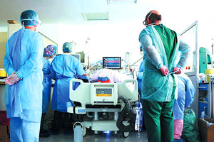 κρούσματα σοβαρής Covid-19