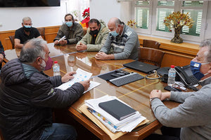 Aγρότες και κτηνοτρόφοι από τους Αγροτικού Συλλόγους στην Περιφέρεια