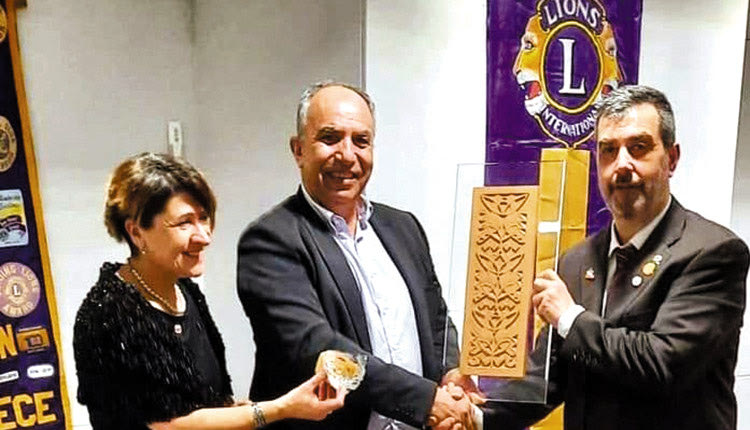 Οι Λέσχες Lions “Ηράκλειο - Αριάδνη” και “Ηρακλείου” έκοψαν την πίτα τους