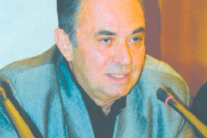 Γιώργος Πιπερόπουλος