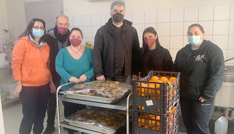 Δέκα χρόνια «Φαγητό με την Αγάπη μας»