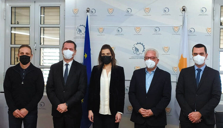 Συνάντηση στη Λευκωσία για τη συνδρομή του ΑΔΜΗΕ στην ηλεκτρική διασύνδεση Κύπρου και Κρήτης