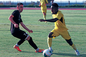 Ο Κουάτενγκ σε φάση από το χθεσινό φιλικό στο Παγκρήτιο