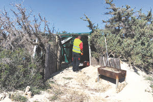 Άρχισαν οι εργασίες κατεδάφισης στη Χρυσή