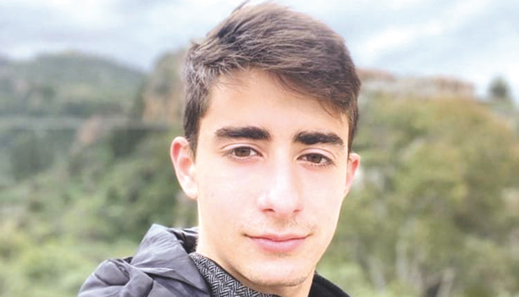 Ο Νίκος Διαμαντάκης