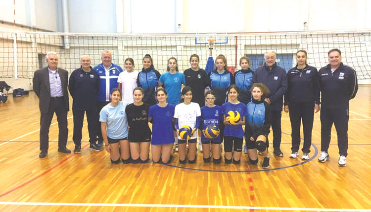 Στη Κρήτη βρίσκεται το Τμήμα Ανάπτυξης της Ε.Ο.ΠΕ., προκειμένου να παρακολουθήσει από κοντά τις προπονήσεις των κλιμακίων του νησιού.