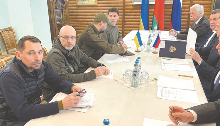 Δεύτερος γύρος διαπραγματεύσεων χθες μεταξύ Ουκρανίας και Ρωσίας