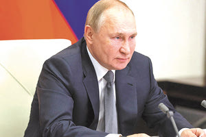 Σε δηλώσεις βγαλμένες από ένα «παράλληλο σύμπαν» προχώρησε ο πρόεδρος της Ρωσίας χθες