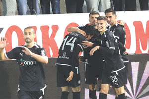 ΟΦΗ ΣΗΜΕΡΑ ΘΑ ΜΑΘΕΙ ΑΝ ΠΑΕΙ ΣΤΑ ΠΛΕΙ ΟΦ