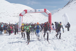 Εντυπωσιακή η εκκίνηση των σκιέρ