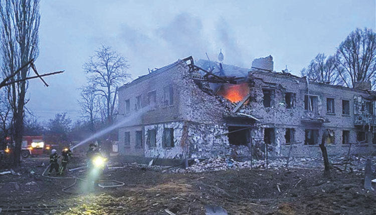 Μάχες στην Ουκρανία, εκκαθαρίσεις στη Ρωσία 