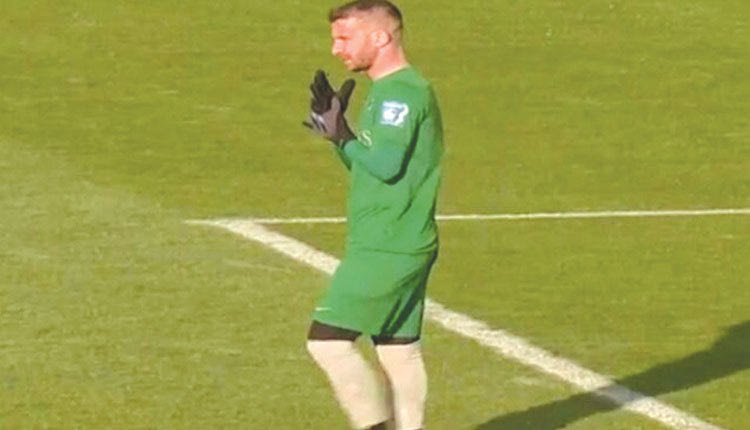 ξεμεινε από τερματοφύλακα