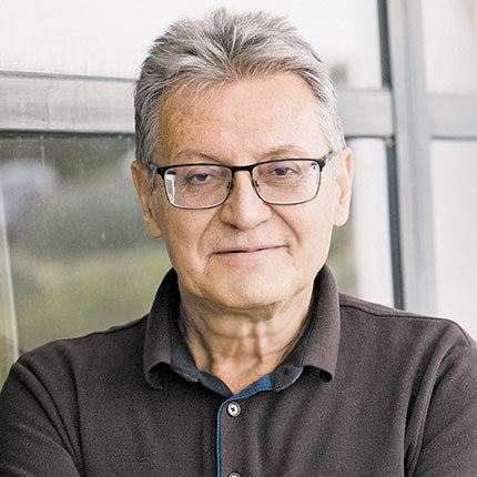 Ο Δρ. Μιχάλης Βελεγράκης