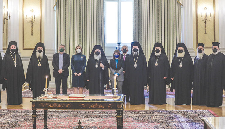 H Επιτροπή για την ανέγερση του ναού του Προφήτη Ηλία, συγκροτήθηκε με  απόφαση του Μητροπολιτικού Συμβουλίου και τελεί υπό την αιγίδα της Ιεράς Μητρόπολης Αρκαλοχωρίου Καστελλίου και Βιάννου.