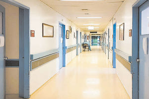 Σε πενθήμερη καραντίνα βρίσκεται μεγάλος αριθμός γιατρών και νοσηλευτών στο ΠΑΓΝΗ