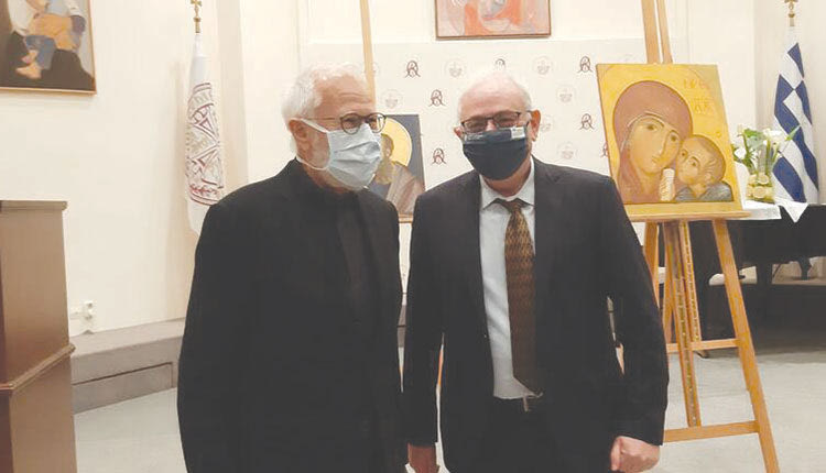 Ήταν κάτι μικρό που αντιμετωπίστηκε επιτυχώς με χειρουργική επέμβαση, αυτό που είχε ο πρόεδρος του Περιφερειακού Συμβουλίου Κρήτης, Παύλος Μπαριτάκης. Ο οποίος χειρουργήθηκε από… αιδεσιμότατο!