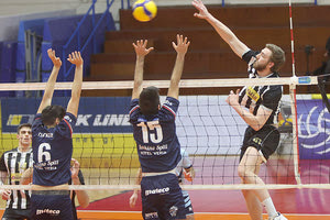 Ο Βίτσορεκ σε μία προσπάθειά του στο χθεσινό παιχνίδι