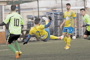 Ο Μυλωνάς σε μία εντυπωσιακή του ενέργεια στο ματς του ΕΓΟΗ με τον Ρωμανό