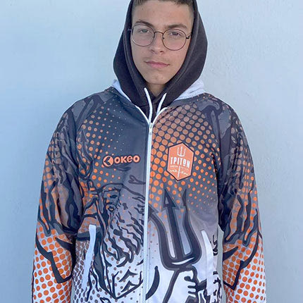 ο Γιάννης Κοσμαδάκης του Τρίτωνα