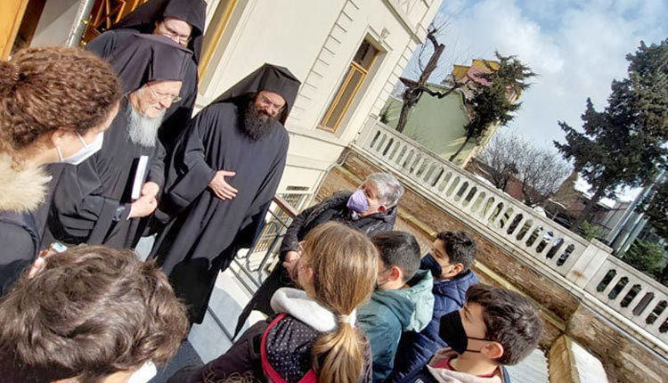 Mαθητές της ΣΤ΄ τάξης του 24ου Δημοτικού Σχολείου  Ηρακλείου συνάντησαν τον κ.κ. Βαρθολομαίο