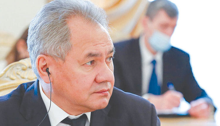 Ρωσικά μέσα ενημέρωσης παρατήρησαν ότι έχει εξαφανισθεί από τον δημόσιο χώρο ο υπουργός Άμυνας Σεργκέι Σοϊγκού.