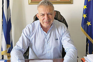 Ο δήμαρχος Φαιστού Γρ. Νικολιδάκης