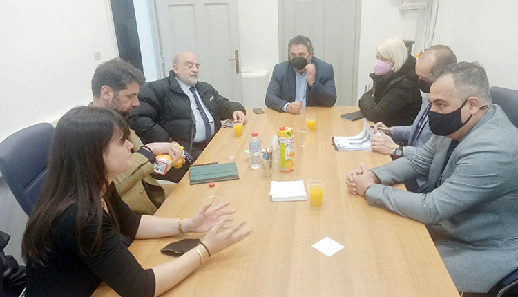 και στη συνάντηση του εντεταλμένου Περιφερειακού συμβούλου στον τομέα του Αθλητισμού της Περιφέρειας Κρήτης Γιώργου Πιτσούλη και Κορυφαίων στελεχών, Ελλήνων και ξένων από την Ολυμπιακή επιτροπή και την παγκόσμια ομοσπονδία Πιγκ-Πογκ, όπου συζητήθηκε η υποψηφιότητα της πόλης του Ηρακλείου για την ανάληψη του Παγκόσμιου Πρωταθλήματος Πιγκ-Πογκ(2022) για αθλητές που πάσχουν από τη νόσο του πάρκινσον.