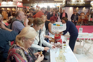 Η Περιφέρεια Κρήτης έδωσε δυναμικό “παρών” στις διεθνείς εκθέσεις τουρισμού «Salon Des Vacances» στις Βρυξέλλες