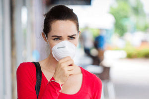 Το ισχυρό ανάχωμα του νησιού, που έχει καθημερινά μεγάλο αριθμό κρουσμάτων, παραμένει η υψηλή εμβολιαστική του κάλυψη