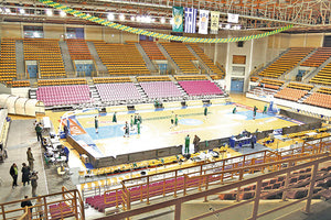 στα “Δύο Αοράκια”