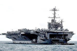 η παρουσία του πυρηνοκίνητου αμερικανικού αεροπλανοφόρου «Χάρι Τρούμαν» στο Βόρειο Αιγαίο