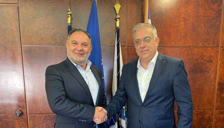 ο Κουράκης στον Θεοδωρικάκο