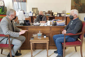 Τεχνικές παρεμβάσεις αποκατάστασης στα σεισμόπληκτα σχολεία υπέγραψε ο Δήμαρχος κ. Βασίλης Λαμπρινός