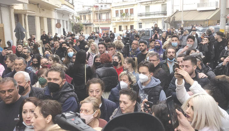 Μεσαίωνας με δίψα για… αυτοδικία και λιντσάρισμα