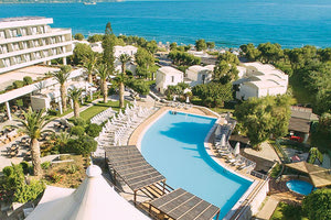 Το “Agapi Beach” πωλήθηκε στον τουριστικό επιχειρηματία Φώτη Ν. Σμπώκο