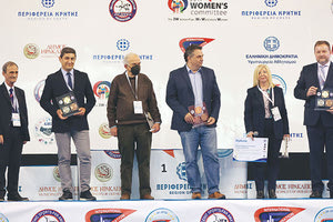 Οι κ.κ. Αυγενάκης, Λαμπρινός και Πιτσούλης στην τελετή έναρξης της διοργάνωσης