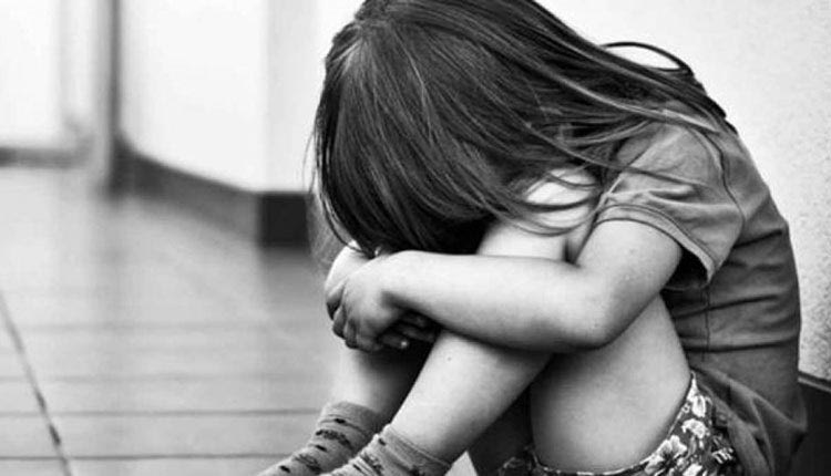 ΣΕΞΟΥΑΛΙΚΗ ΚΑΚΟΠΟΙΗΣΗ Ελεύθερος με περιοριστικούς όρους ο… φίλος της οικογένειας