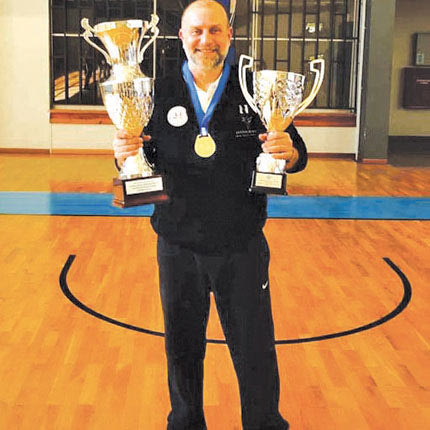 Ο προπονητής της ομάδας Γιώργος Γωνιωτάκης                