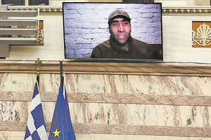 Έντονες κόντρες και χθες για την παρέμβαση μέλους του τάγματος Αζόφ στη Βουλή