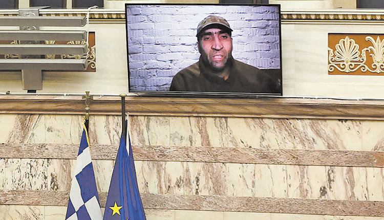Έντονες κόντρες και χθες για την παρέμβαση μέλους του τάγματος Αζόφ στη Βουλή