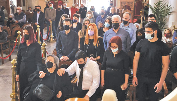 ΤΟ ΗΡΑΚΛΕΙΟ ΑΠΟΧΑΙΡΕΤΗΣΕ ΧΘΕΣ ΤΟΝ ΑΡΧΙΜΟΥΣΙΚΟ ΓΙΑΝΝΗ ΤΖΩΡΤΖΑΚΗ “Αντίο” υπό τους ήχους της  αγαπημένης του Φιλαρμονικής;