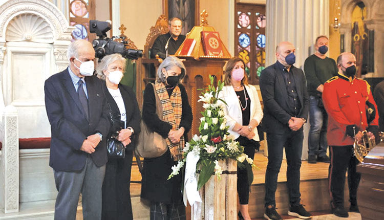 ΤΟ ΗΡΑΚΛΕΙΟ ΑΠΟΧΑΙΡΕΤΗΣΕ ΧΘΕΣ ΤΟΝ ΑΡΧΙΜΟΥΣΙΚΟ ΓΙΑΝΝΗ ΤΖΩΡΤΖΑΚΗ “Αντίο” υπό τους ήχους της  αγαπημένης του Φιλαρμονικής;