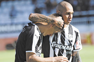 Μαζί ήρθαν, μαζί έφτασαν τις 100 συμμετοχές Νέιρα και Μεγιάδο